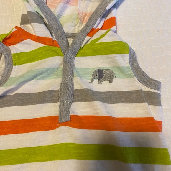 Bundle of baby clothes (some are new without tags) Sz 6-12 Months - Picture 12 of 14